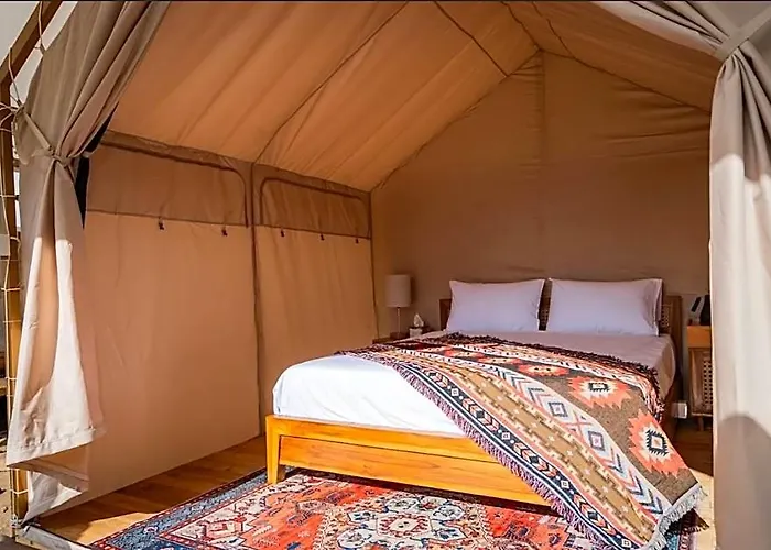 Lava View Glamping By Ihm 4*
